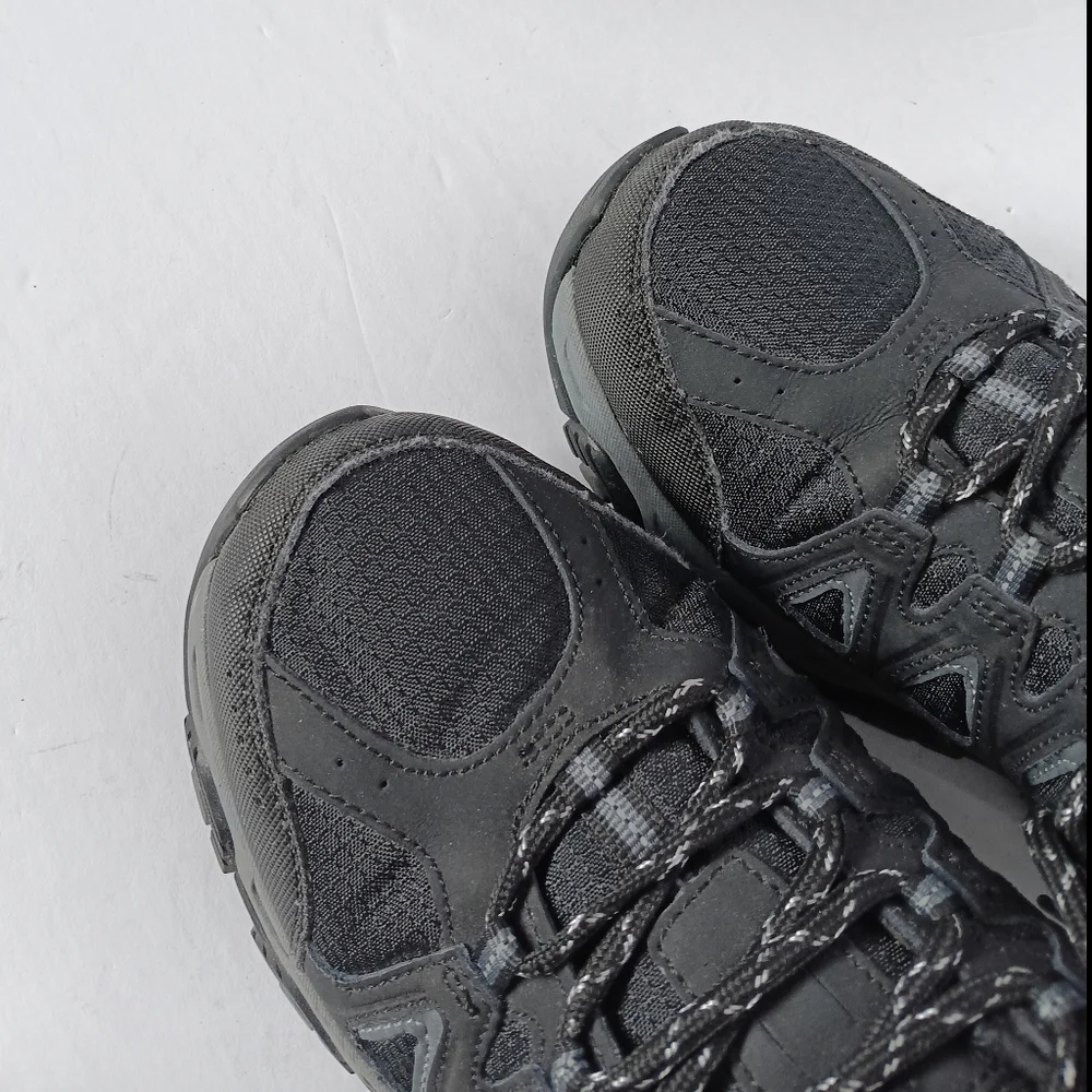 Skechers trail wide